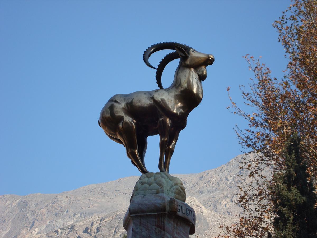 Gilgit Serena Hotel מראה חיצוני תמונה
