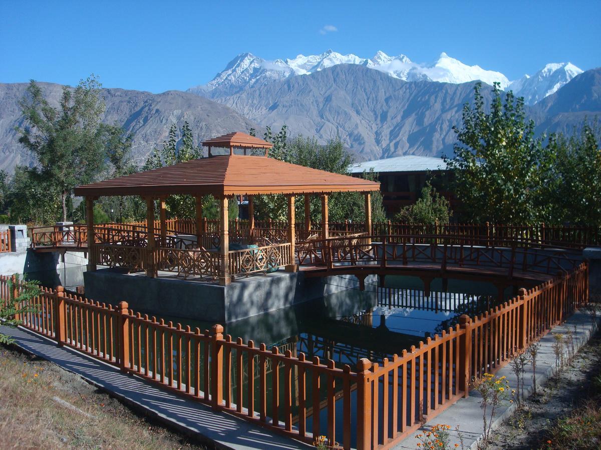 Gilgit Serena Hotel מראה חיצוני תמונה