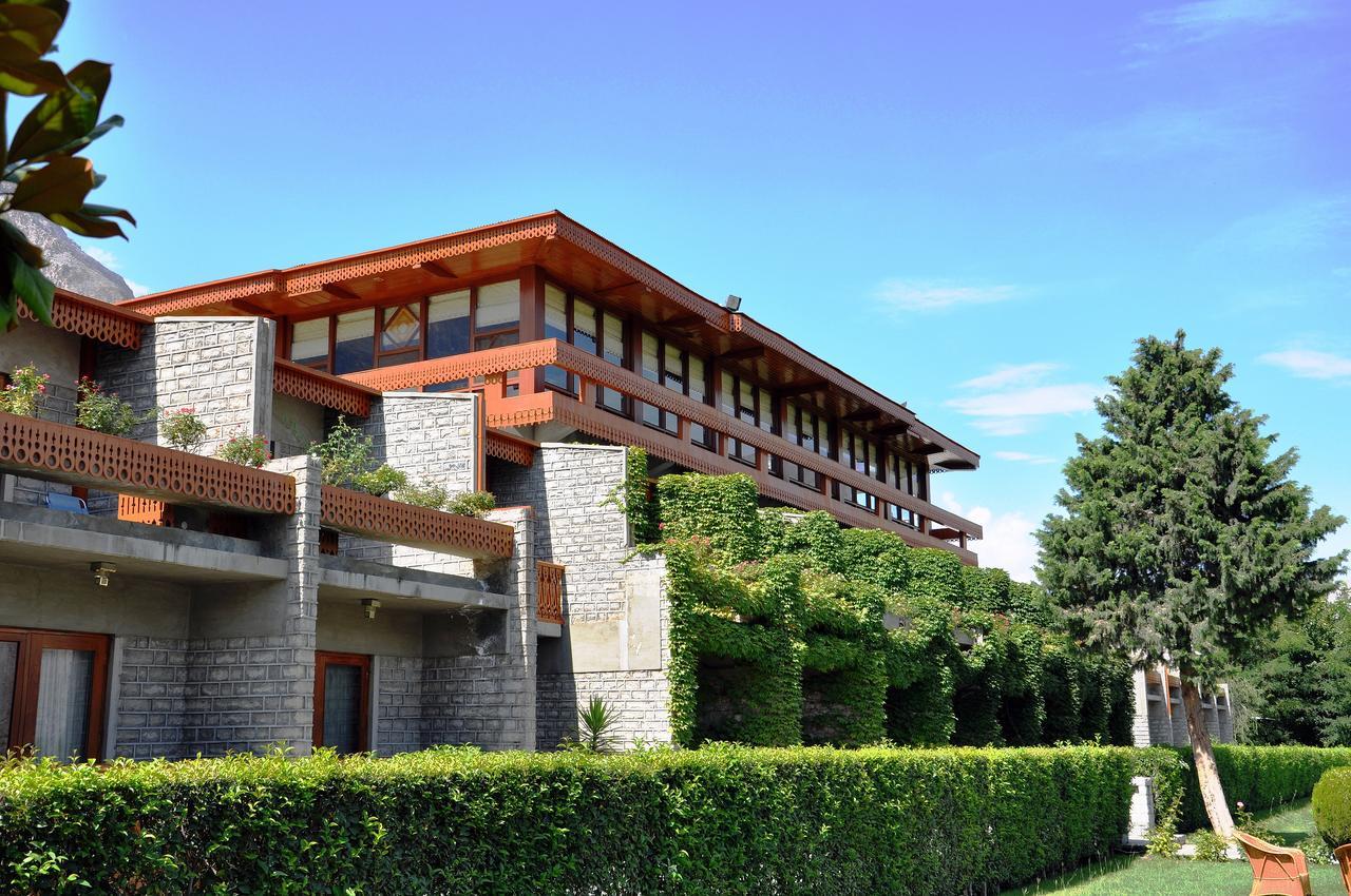 Gilgit Serena Hotel מראה חיצוני תמונה