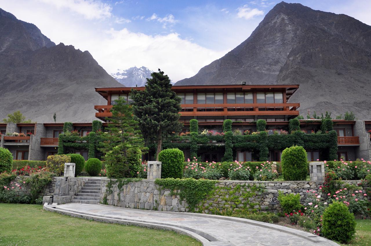Gilgit Serena Hotel מראה חיצוני תמונה