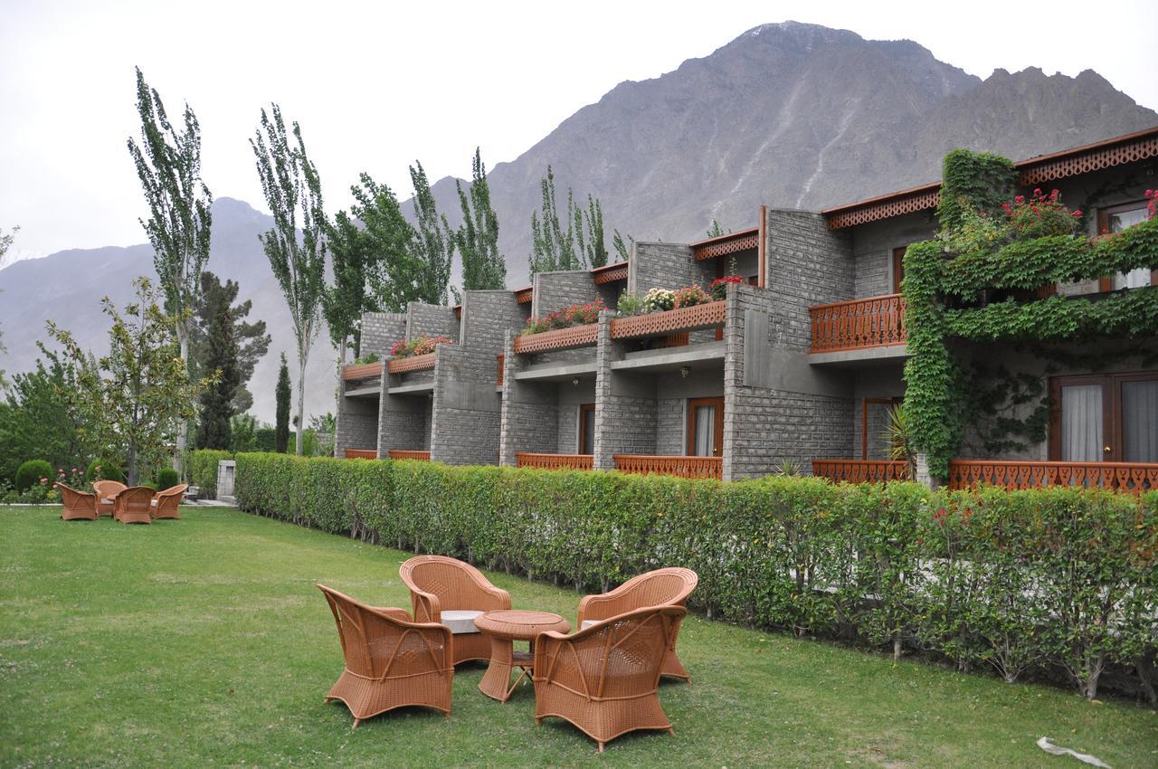 Gilgit Serena Hotel מראה חיצוני תמונה