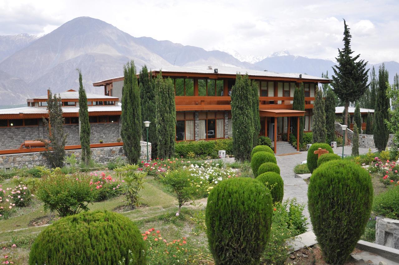 Gilgit Serena Hotel מראה חיצוני תמונה
