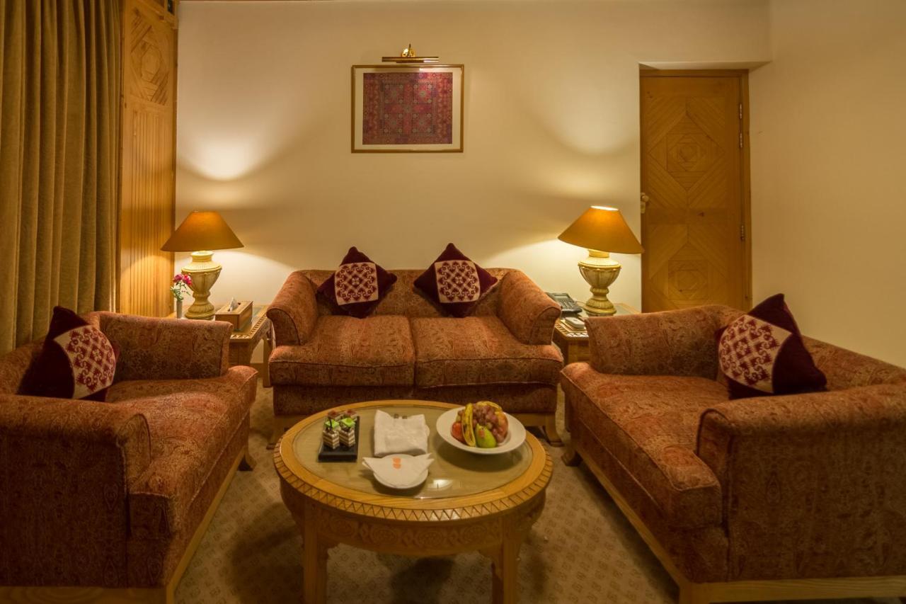 Gilgit Serena Hotel מראה חיצוני תמונה